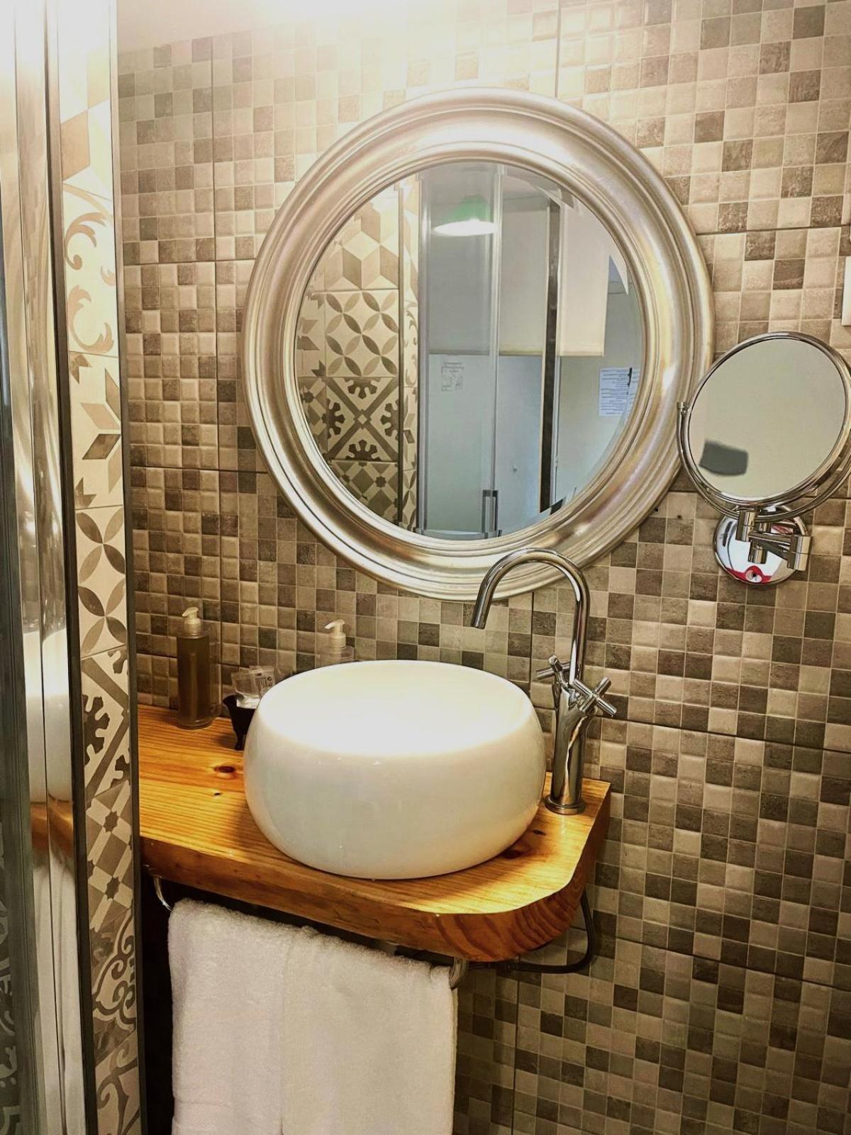 Hotel Torre Barcelona 3*